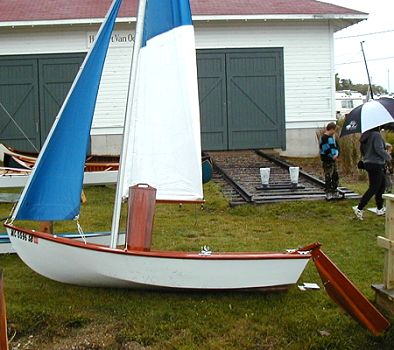Bull's Eye home built sailboat at show