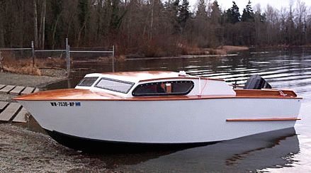 Wanderlust cabin cruiser