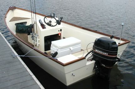 Console Skiff cockpit view