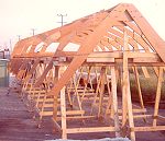 Klondike frames on building form