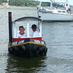 Tubby Tug mini tugboat
